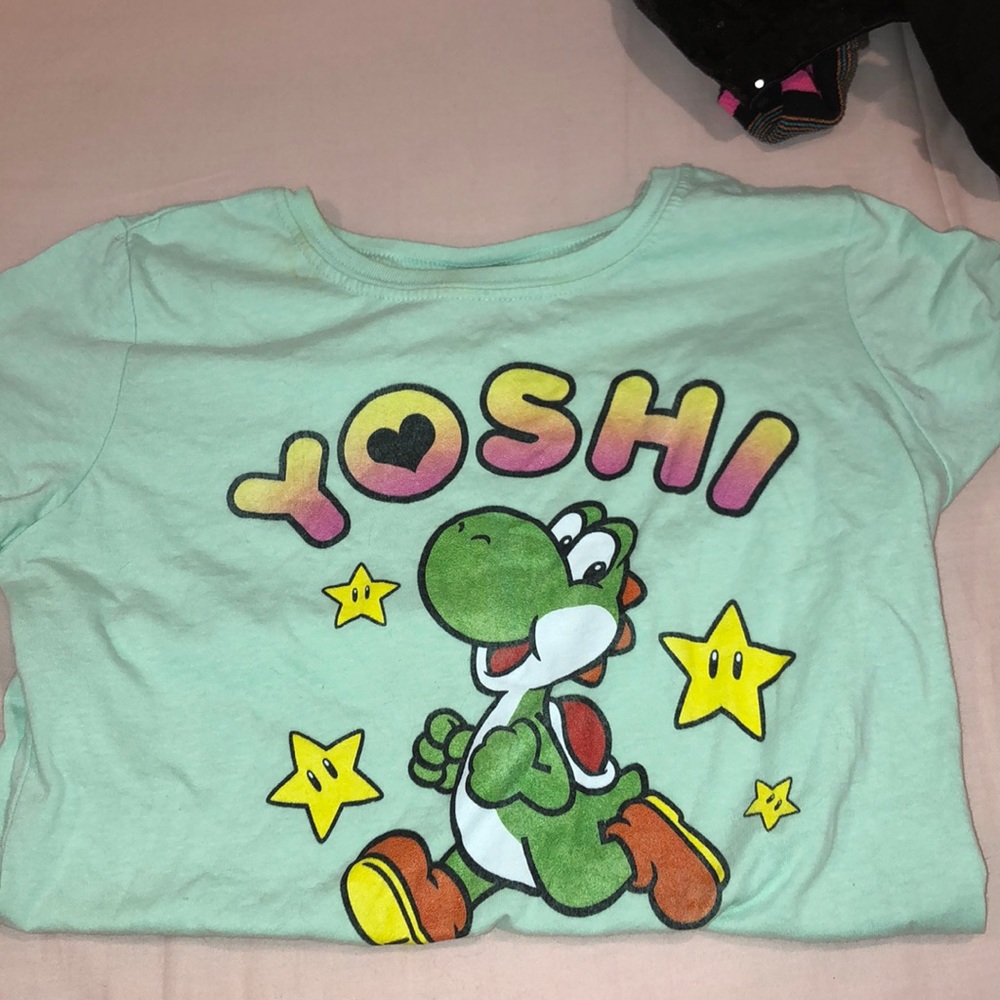 Yoshi t-shirt